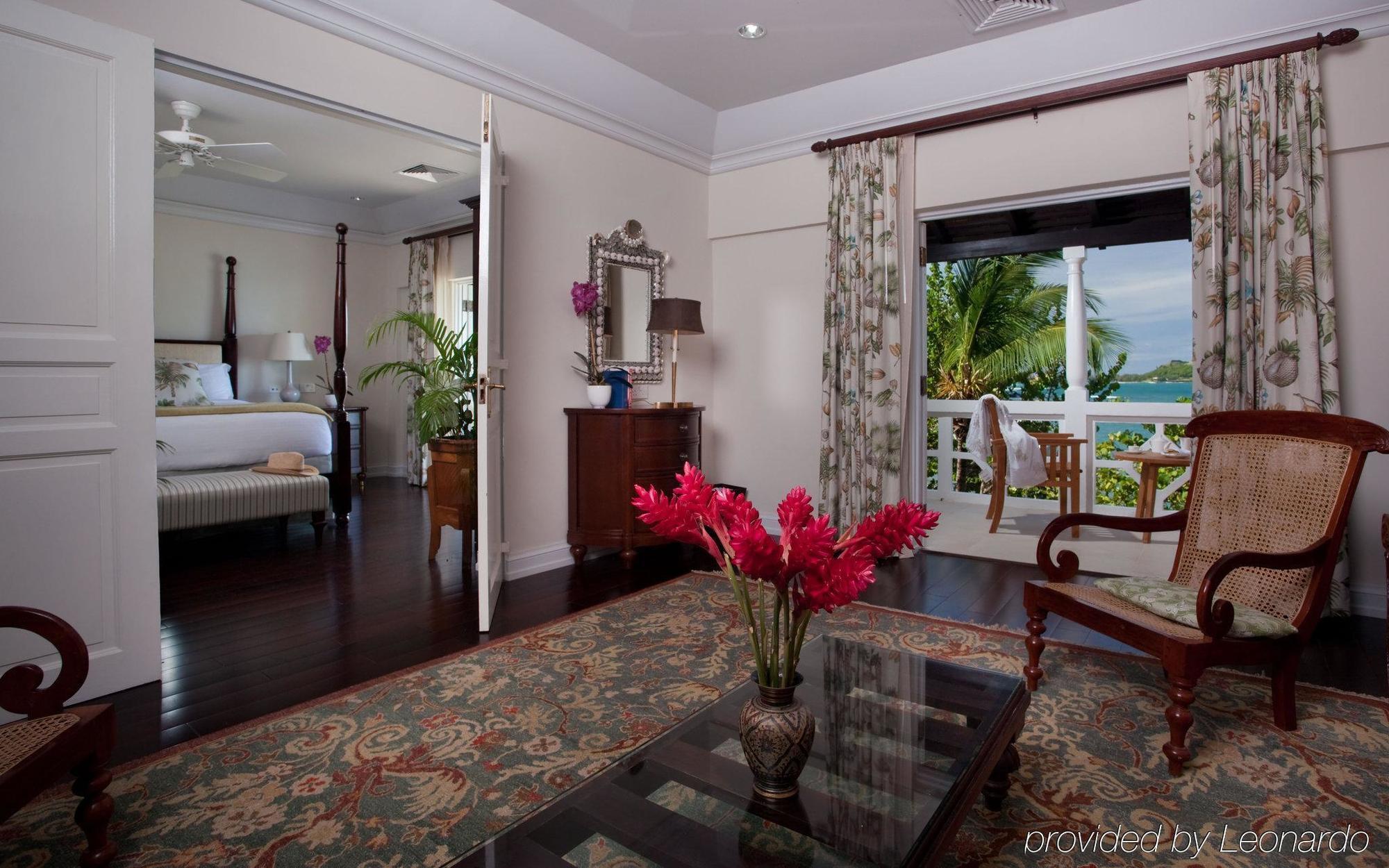 Bodyholiday Кастри Екстериор снимка
