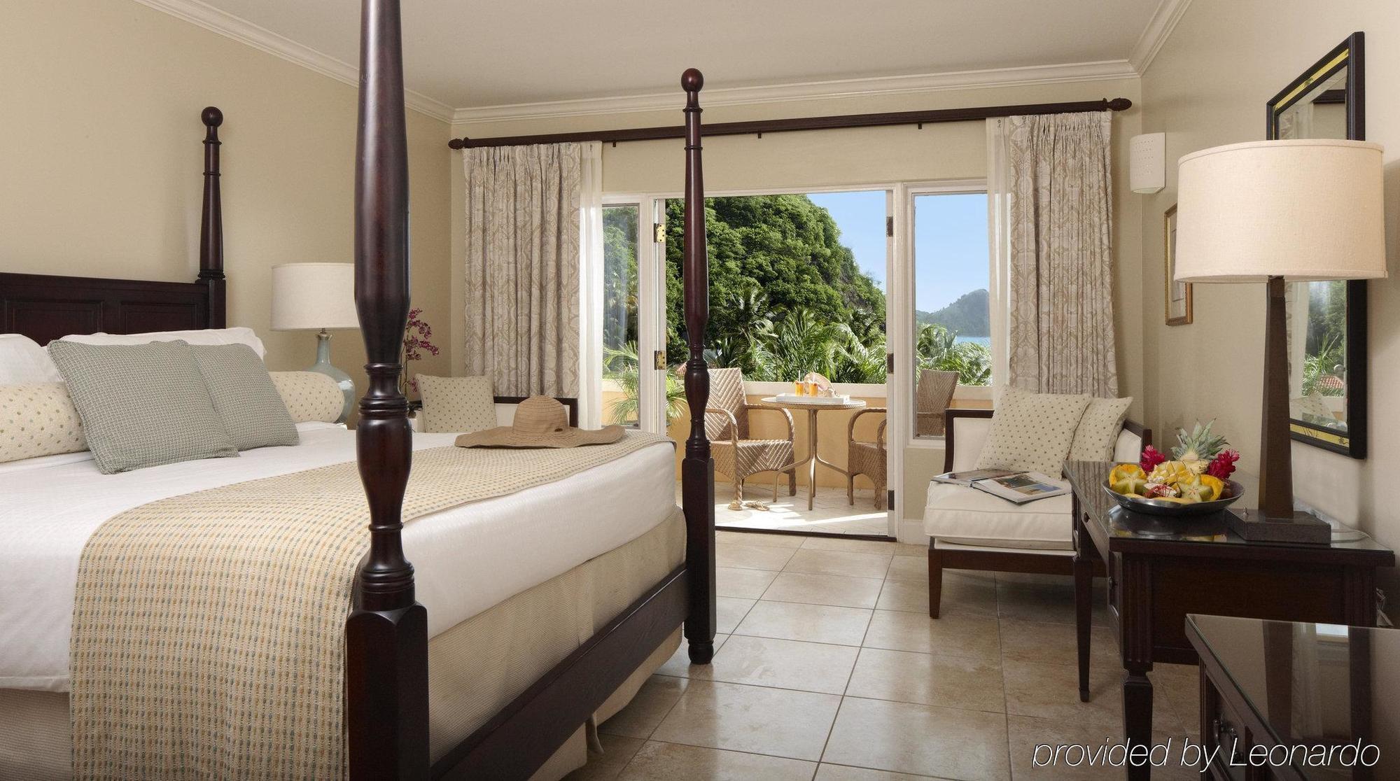 Bodyholiday Кастри Екстериор снимка